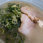 味心 - 塩とんこつラーメン