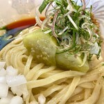 Ramen FeeL - 茄子、茗荷、大葉と玉葱でさっぱり感