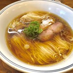 Ramen FeeL - いつ見ても美しい美味しい〜雲呑醤油らぁ〜