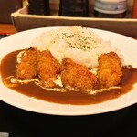 広島牡蠣処 バケツ - カキフライカレー