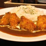 広島牡蠣処 バケツ - カキフライカレー