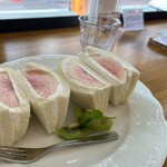 パーラーシシド - 