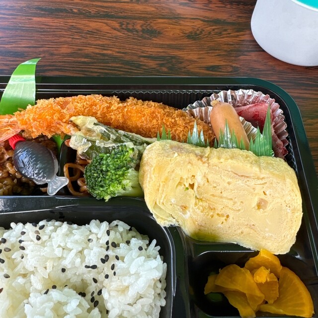 よしなりスリースポット - 八戸（弁当）の写真