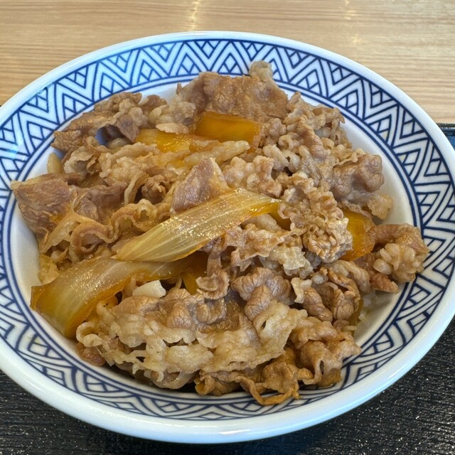 吉野家 八戸石堂店 - 長苗代（牛丼）の写真