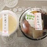 亀屋万年堂 - 料理写真:和三盆プリン194円(税込)&ごろっと白桃あんみつ399円-20&off(税込)