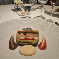 シェ・イノ - 