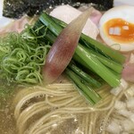 メヂカそば 吟魚 - 上　貝塩　¥1090-