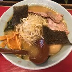 壱発ラーメン 八王子本店 - ネギ味噌+卵トッピング