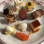 マダム・トキ - 