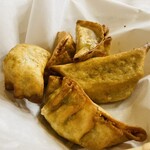 宴友夜 竹谷店 - パリパリ揚げ餃子
