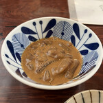 天史朗鮨 - 忘れちゃならない！自家製イカの塩辛
      旨みが、ギュギュっと詰まった酒飲みなら絶対好きなやつ