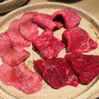 炭火焼肉 肉の匠 ひうち - 