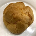 不二家 - 料理写真:石川県産ルビーロマン＆ミルキーシュークリーム