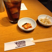 ビーフキッチン 恵比寿店 - キムチ&ナムル&コーラ