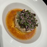 ラ ターブル ドゥ ジョエル・ロブション - メイン　北海道産エイのポシェ　梅干しで酸味を効かせたブールノワゼットと共に