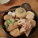 かなやまサルーン - おでん盛り合わせ