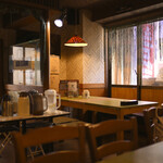 サイゴンレストラン - 祝日12:07頃訪問→12:10頃着席