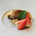 ベッラ・ヴィスタ - デザートのティラミス