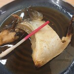 すし江戸 - ブリカマ煮