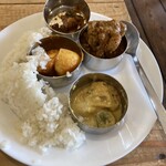 ヴェヌス サウス インディアン ダイニング - 