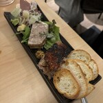 大衆酒場 もつ焼きおとんば - 