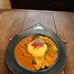 スパイスカレー パルミラ - パルミラカレーとゴーヤ・冬瓜・豆カレー