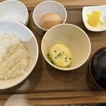 たなべのたまごかけご飯 ⾦ちゃん亭 - 