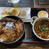 豚丼と摩周そば くまうし