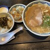 博多麺房 赤のれん 丸ビル店