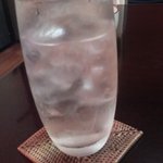 白鳥 - 麦焼酎吉四六水割り