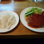 ハンバーグ（ライス付き）　大盛　893円＋53円