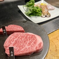 ニュー松坂 梅田32番街店 - 