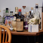 La Rondine - 店内飾り