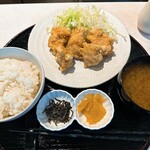 成城塩唐揚げきづ - 