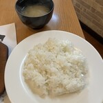ハンバーグ逸品堂 - ライス普通盛り
