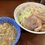 らーめん 陸 - つけめん（1,100円）＋豚増し（350円）＋味付玉子（100円）
