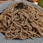 岩手うまいもん ごっつおや - この大盛りの蕎麦で@500円。お得！