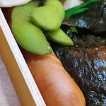 むさし - まずはおかずで一杯やります。