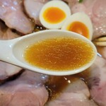 極汁美麺 umami - スープ