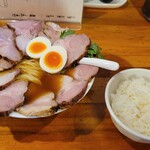 極汁美麺 umami - ビューです