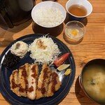 大天井ヒュッテ - 豚カツ定食