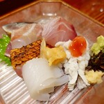 酒肴 コブ - 造り盛り合わせ(少なめ希望)♪