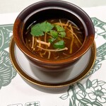 北京料理桂蘭 - 毎回オーダーする『フカヒレスープ』はフカヒレがスープにしっかり馴染んでいます！！(o^^o)