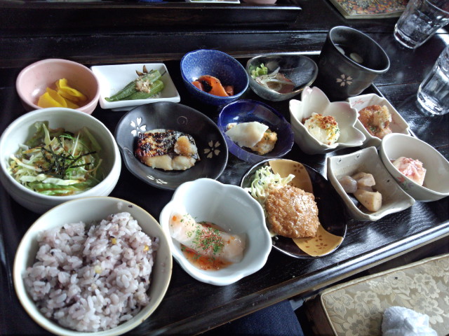 本家 黒猫屋 東加古川 創作料理 食べログ
