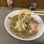 伊吹いりこセンター - 平麺と細麺がチョイスできるので、細麺を選択