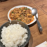 四川料理 龍の子 - 