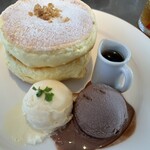 レインボーパンケーキ - 