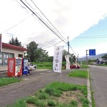 霧立亭 - 国道２３９号と国道２７５号の重用区間に面しています（赤い➡︎が添牛内駅跡の方向）