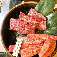 焼肉 しゃぶしゃぶ 石田屋。 北野坂店 - 
