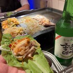 サムギョプサルと韓国屋台ベジテジや - 